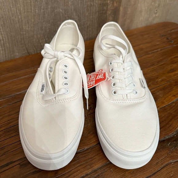 Vans Authentic True White Low-top Sneaker Shoe Size 9.5 US Women / 8.0 US Men - Picture 6 of 16